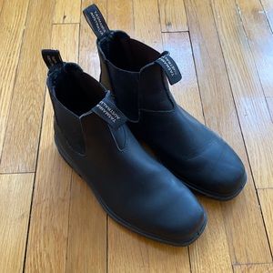 Blundstone Square Toe Dress Boots Black #063